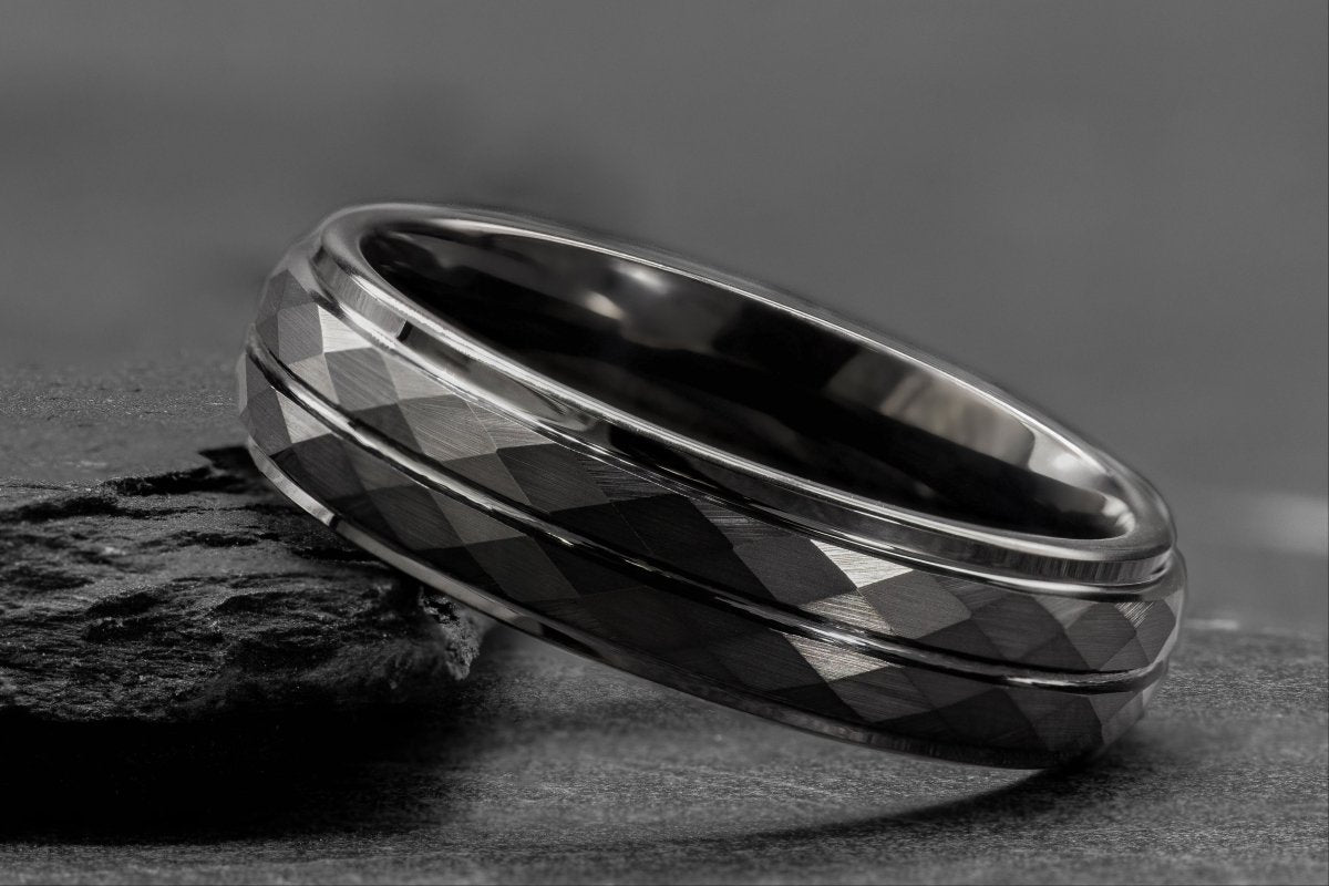 The Journalist - Gentlemen's Bands