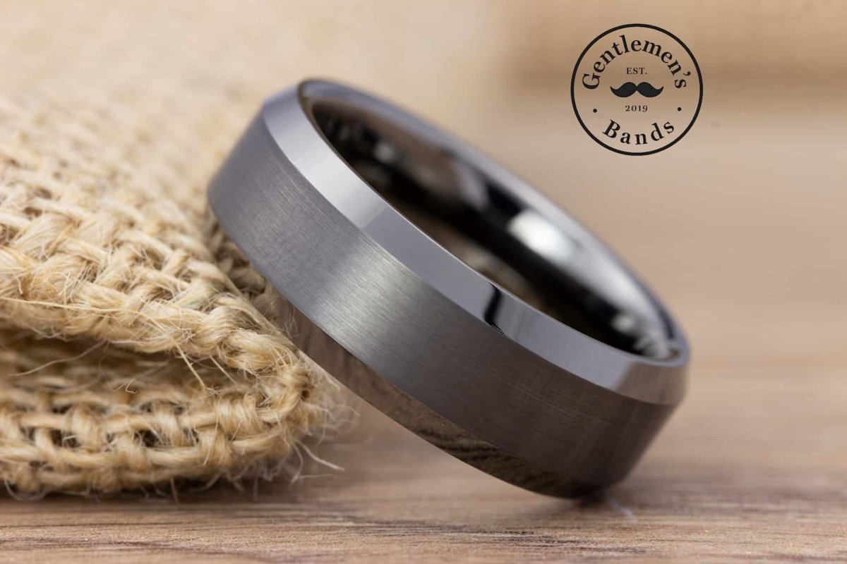 The Jetsetter | Beveled Edge Gray Wedding Ring |Gentlemen's Bands