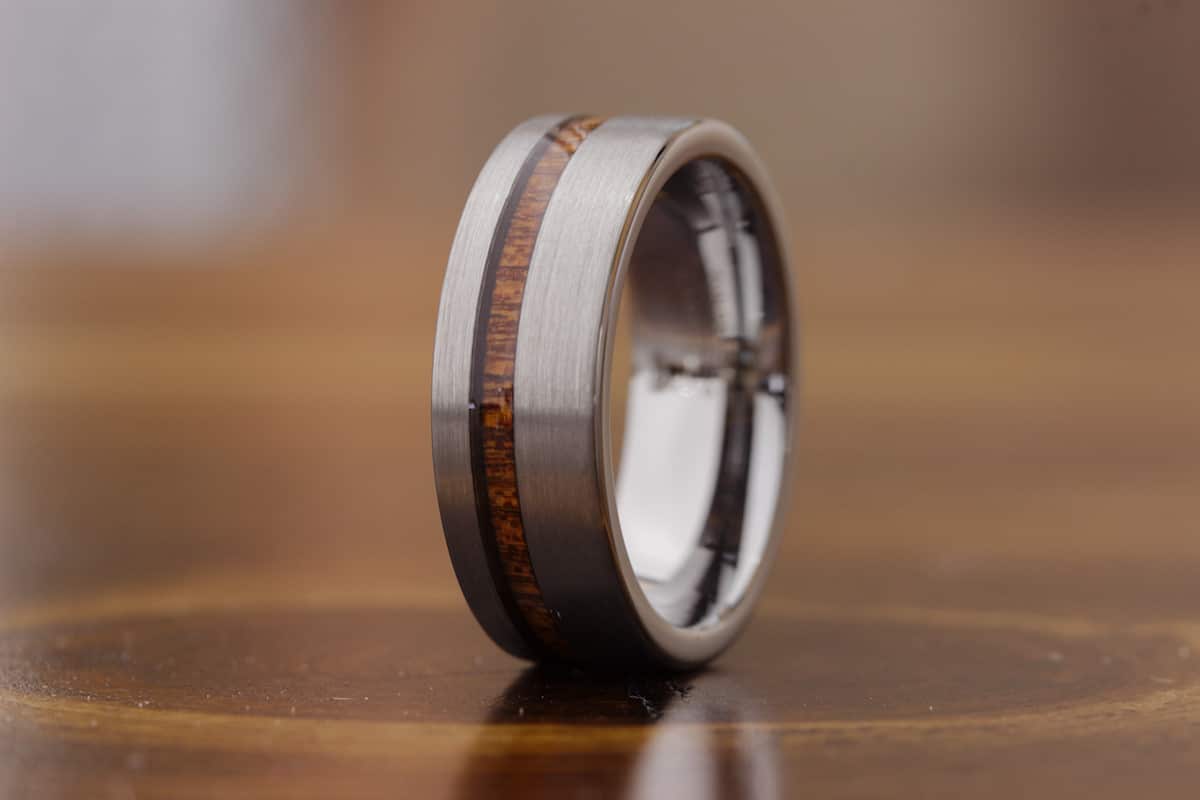 GENTLE BANDS RING 指輪 The Gentleman | Tungsten and Koa Wood Ring | Gentlemen's Bands
