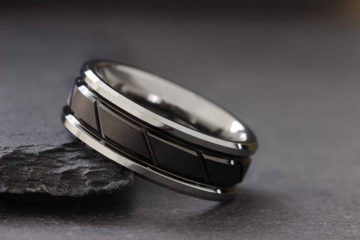 The San Gabriel | Black Silver Men's Ring | Gentlemen's Bands 