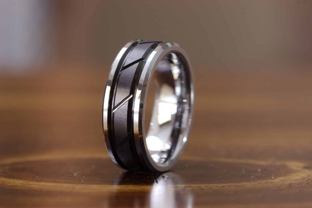 The San Gabriel | Black Silver Men's Ring | Gentlemen's Bands 